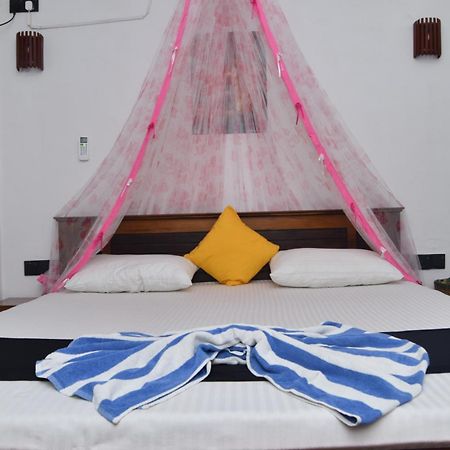 Kosi Giggles Resort Weligama Eksteriør bilde